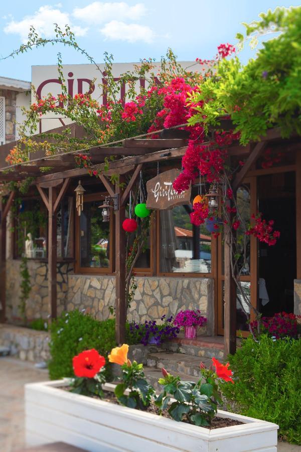 Giritimu Evleri Bed & Breakfast Selimiye  Luaran gambar