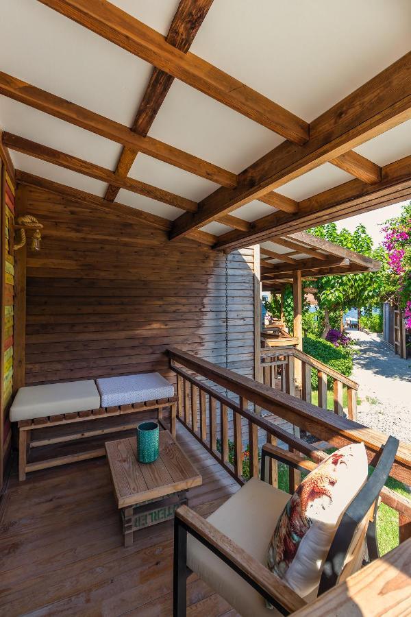 Giritimu Evleri Bed & Breakfast Selimiye  Luaran gambar
