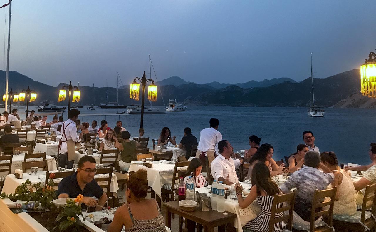 Giritimu Evleri Bed & Breakfast Selimiye  Luaran gambar